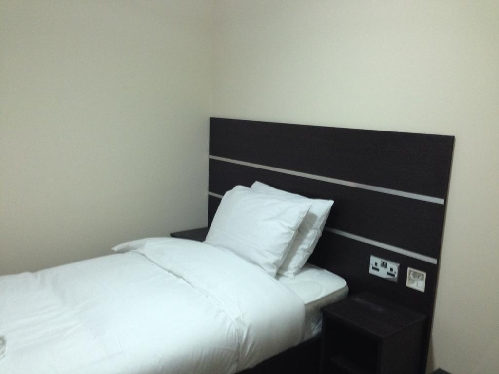New Globe Hotel London Phòng bức ảnh